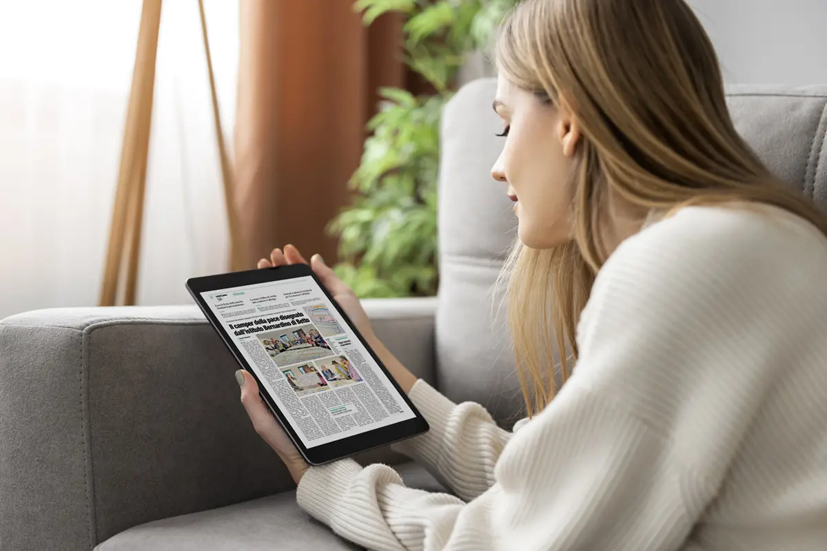 Lettore di contenuti digitali su tablet